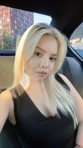 Young Anna 19 years