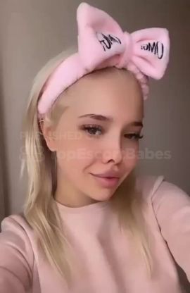 Young Anna 19 years