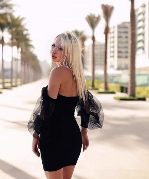 Escorts Sofa en Dubai
