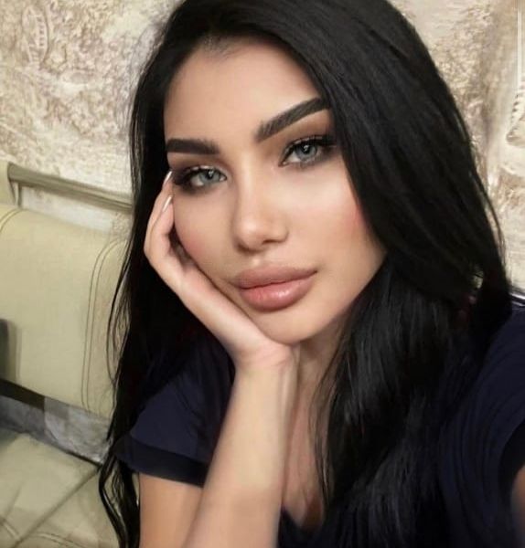 Escorts Kiara in Dubai
