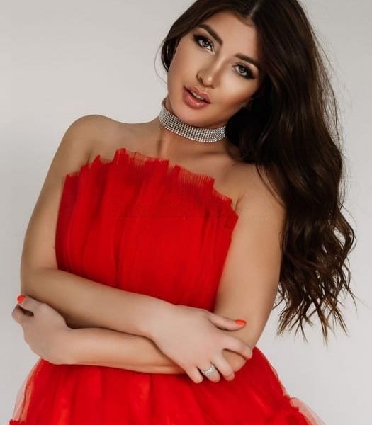 Escorts Alina en Dubai
