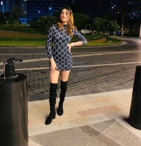 Escorts Neelam en Dubai