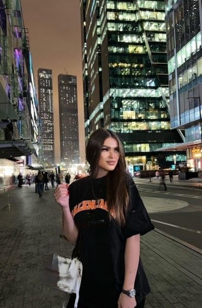 Escorts Edelin in Dubai