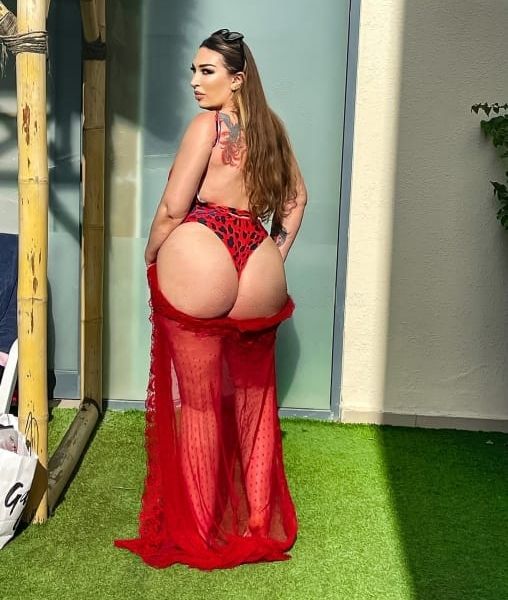 Escorts Sonia in Dubai