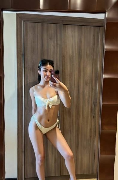 Escorts Aya en Dubai