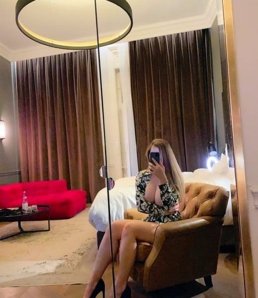 Escorts Jadranka in Dubai