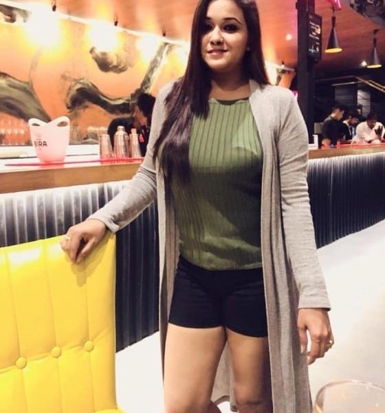 Escorts Hina en Dubai