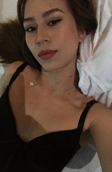 Escorts Sofya in Dubai