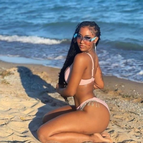 Escorts Chacha en Dubai