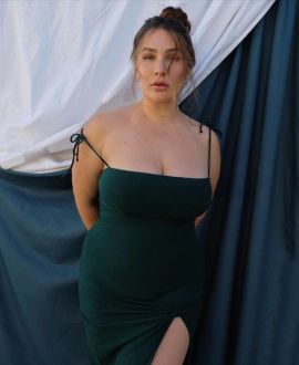 Chelsea MILF Natural