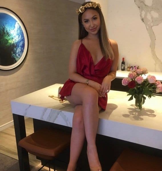 Escort Helen a Dubai