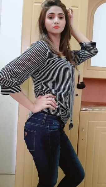 Escorts Sawera in Dubai