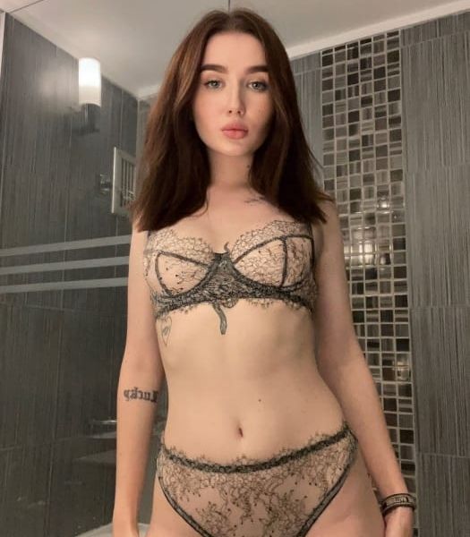 Escorts Barby 	 Dubai