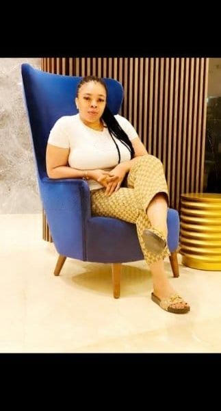Escort Nancy a Dubai