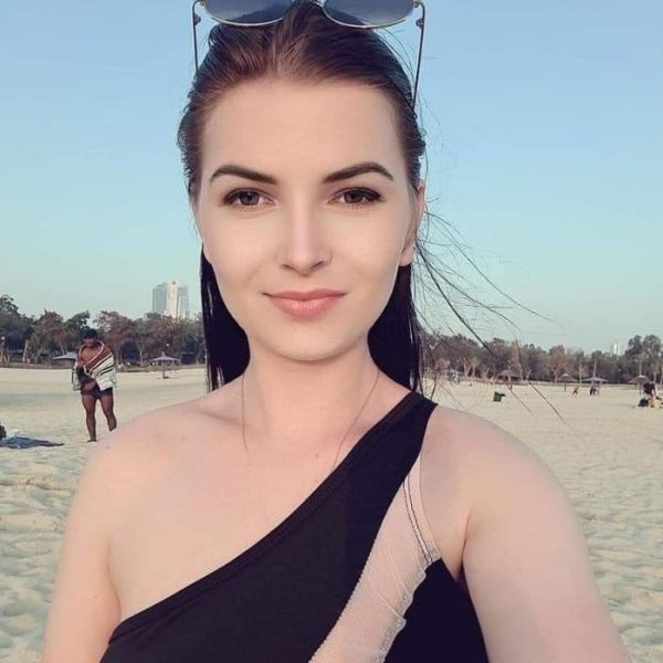 Escorts Alesya en Dubai