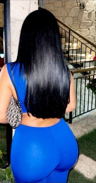 Escorts Emilia in Dubai