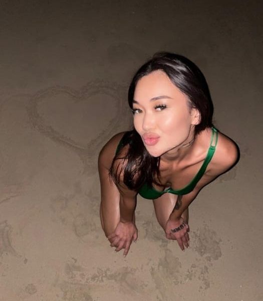 Escort Agata 	 Dubai