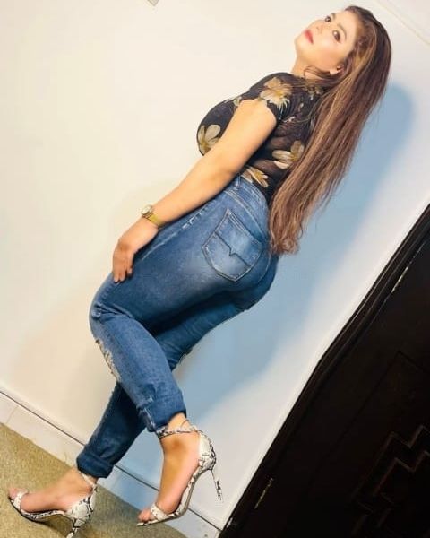 Escorts Anushka in Abu Dhabi