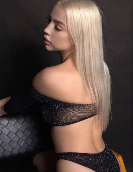 Escorts Sofia in Dubai
