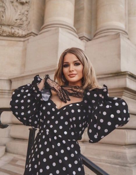 Escort Mila à Dubai