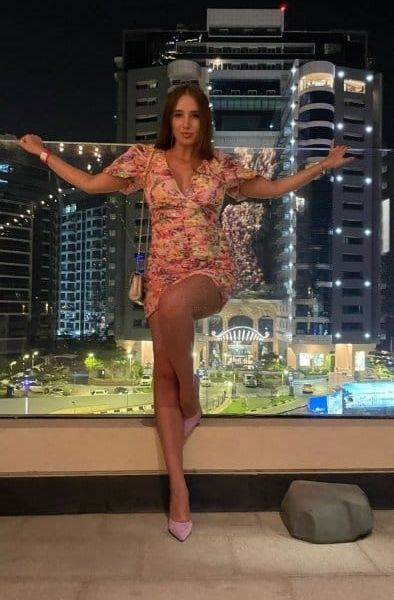 Escorts Lisa in Dubai