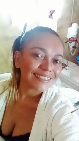 Paty Almeida