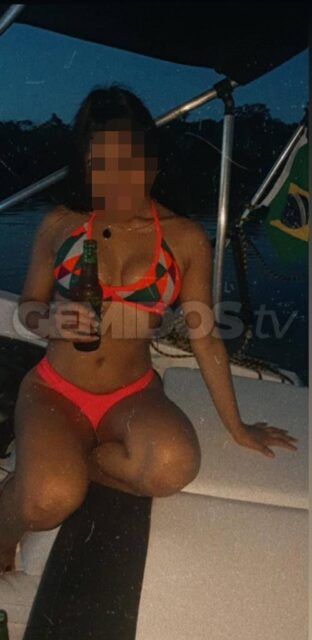 Emanuelle Ferraz