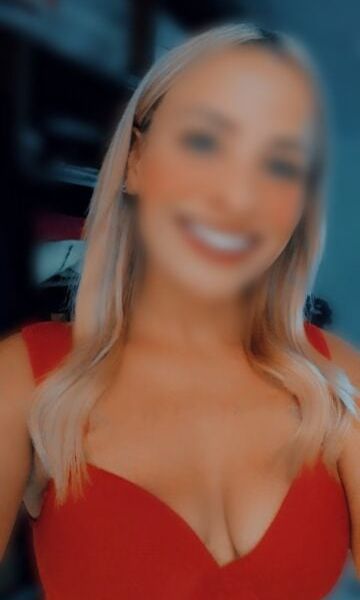 Escorts Júlia Costa en Parana