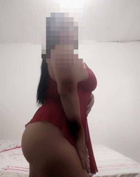 Escort Amanda Novais a Parana