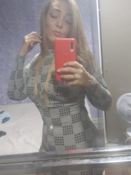 Mirella Macedo