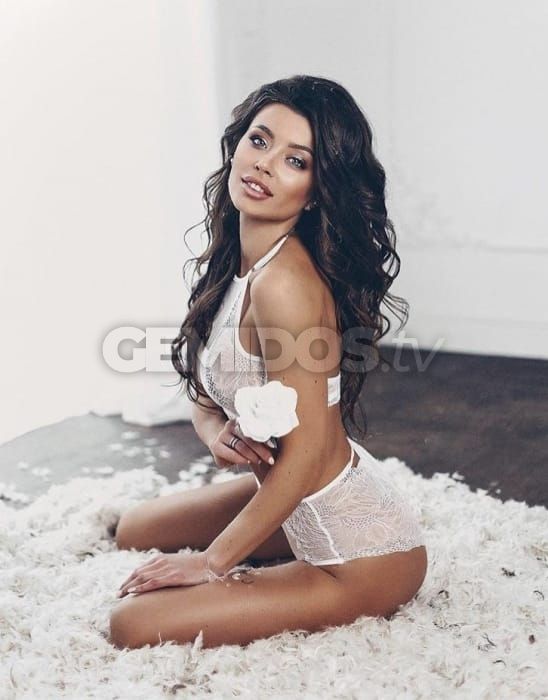 Zoe