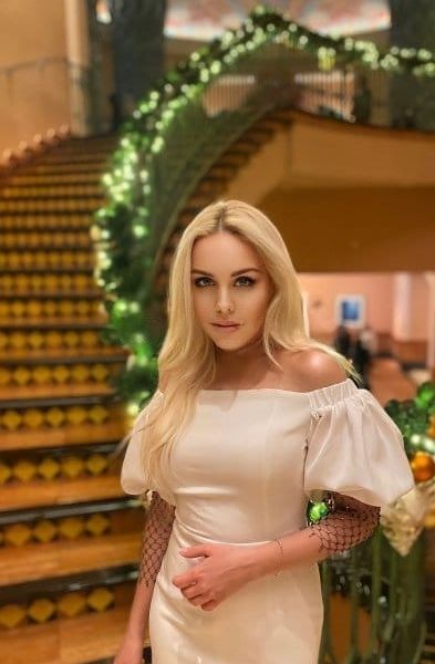 Escorts Marta in Dubai