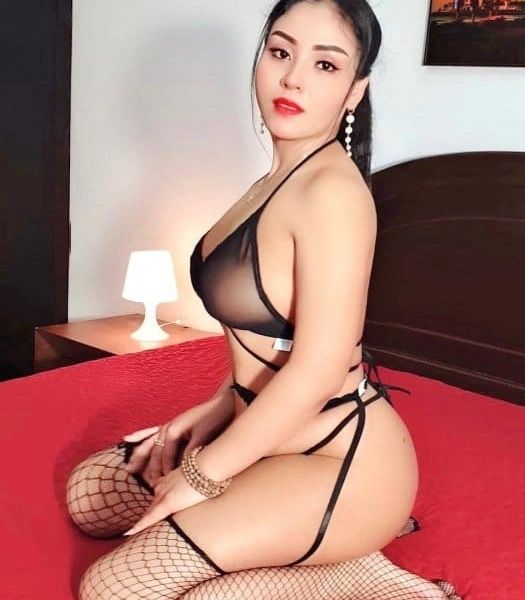 Escorts Mina in Dubai
