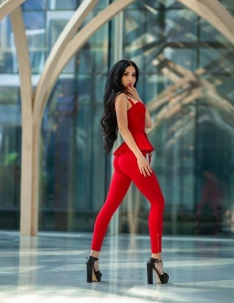 Escorts Lisa in Abu Dhabi