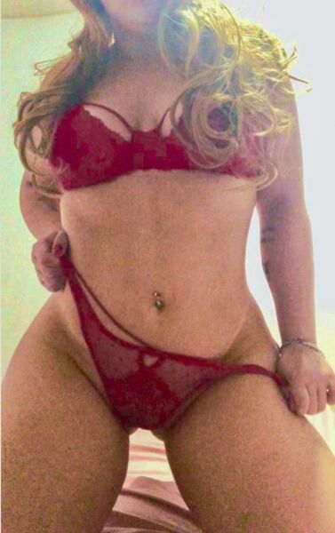 Escorts Manú Garcia in Bahia
