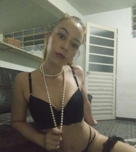 Larissa Ferraz