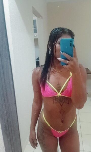 Escorts Gabi Soares em Minas Gerais