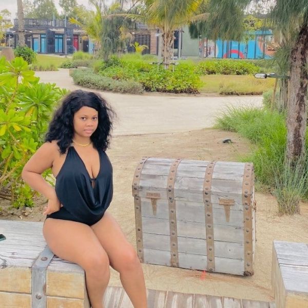 Escort Lulia a Dubai