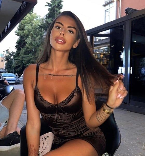 Escorts Paloma in Dubai