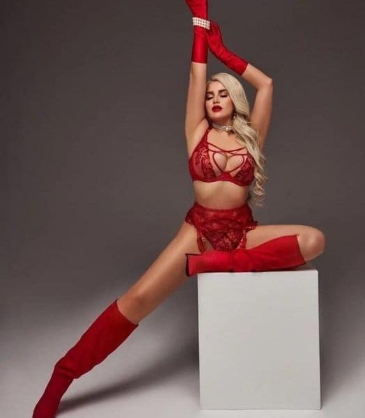 Escorts Alex in Dubai