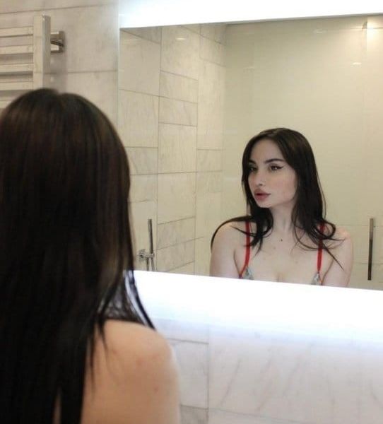 Escorts Yasya in Dubai