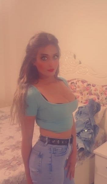 Escorts Lyn in Dubai