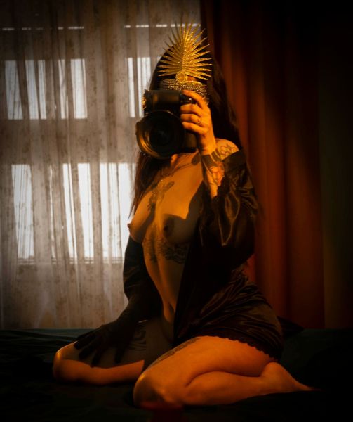 Hola amor estoy disponible, siempre  en venado tuerto... Full time para cumplir con tus caprichos y fantasías...  Onda novios
 domicilios /hoteles /moteles más info enviame a WhatsApp 😘 