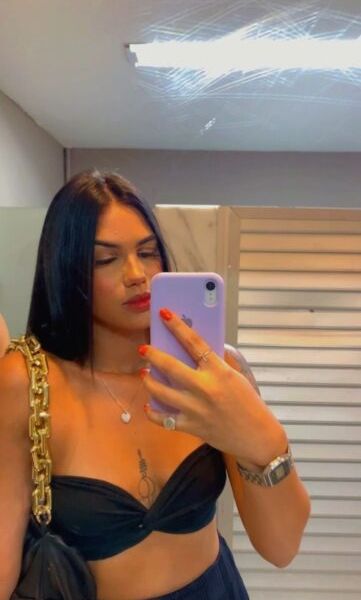 Escorts Angel Ferrari em Minas Gerais