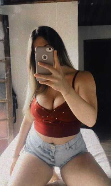Escorts Vitória Andrade en Parana