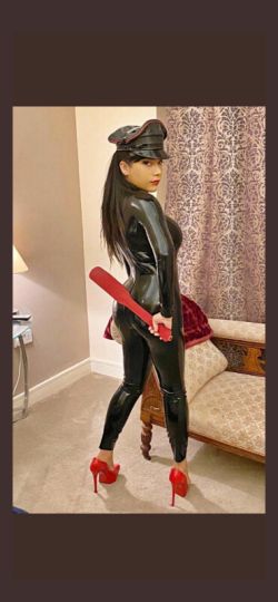 MEDUSA DOMINATRIX