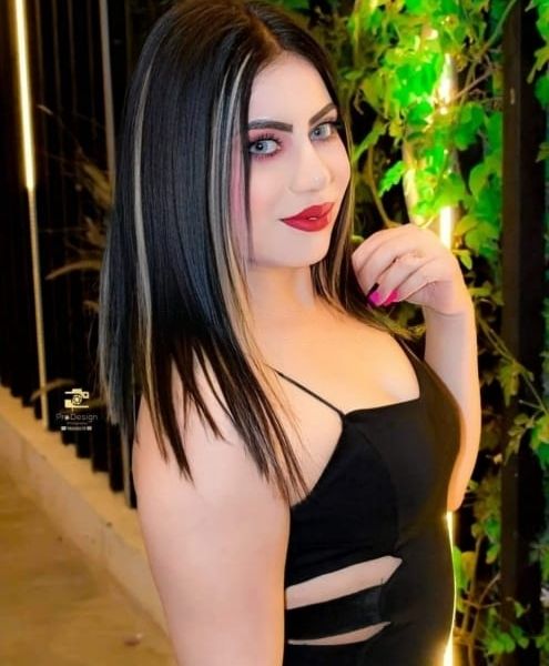 Escorts Omaima in Dubai