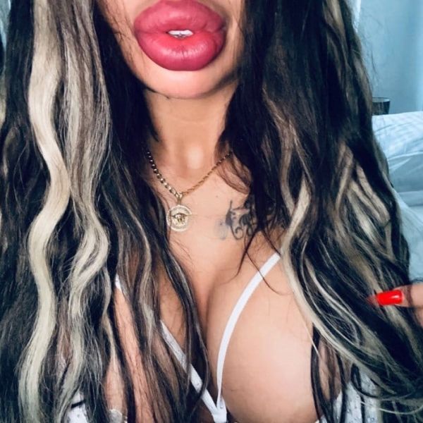 Escort Natasa à Dubai