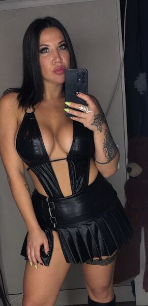 Mia