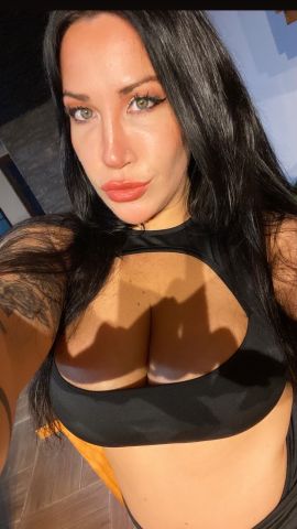 Mia